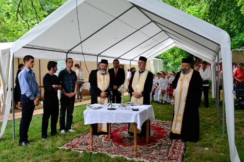 Tradiţii şi obiceiuri din Maramureş în parohia Toma Cozma