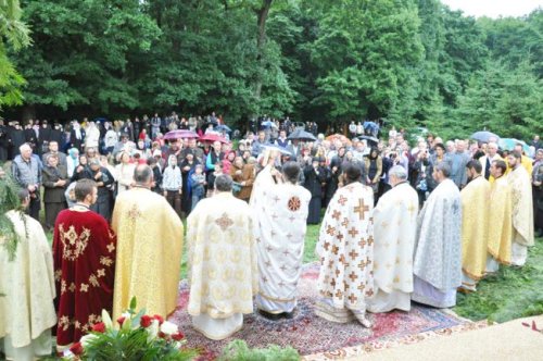 Bucuria sărbătorii şi a rugăciunii la Mănăstirea Guranda