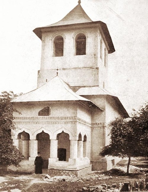 Biserica bănească din Vădenii Gorjului la începutul secolului al XX-lea