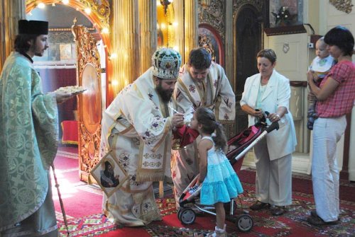 Slujiri arhiereşti în comunităţile româneşti din diaspora