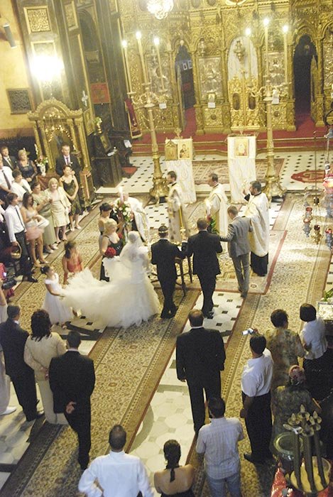Biserica ajută la consolidarea familiei ortodoxe