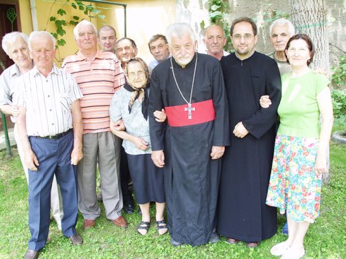 Preot Lazăr Voin, la nouă decenii de viaţă