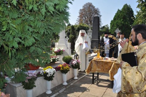 Învăţătorul Alexie Ciobotea, pomenit la Mănăstirea Cernica