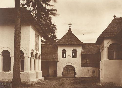 Mănăstirea Polovragi în perioada interbelică