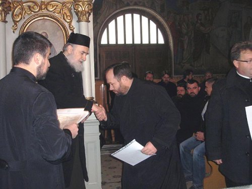 80 de manageri de proiect, certificaţi în Arhiepiscopia Aradului