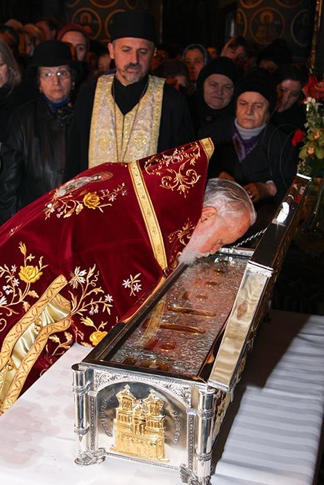 O nouă raclă cu sfinte moaşte la Buzău