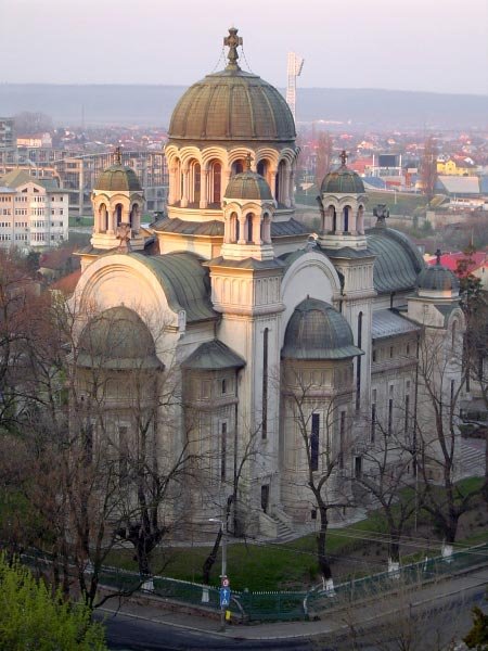 Liturghie arhierească în Catedrala Maicii Domnului din Craiova