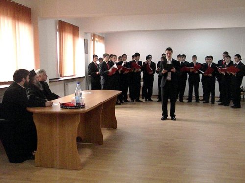 Concurs de creaţie pentru seminariştii craioveni