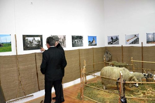 Expoziţie inedită despre oierit la Târgu Jiu