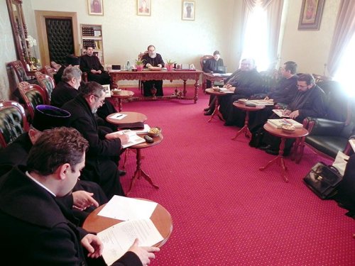 Şedinţa Permanenţei Consiliului eparhial Roman