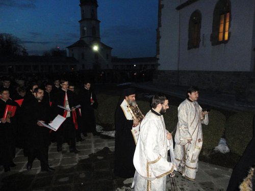 Procesiune în Duminica Ortodoxiei, la Roman