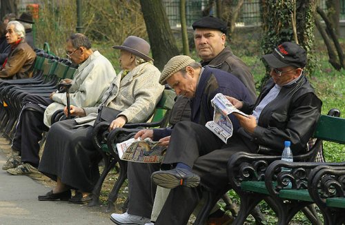Numărul pensionarilor a scăzut cu 86.000