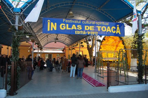 Festival de toacă la Giroc