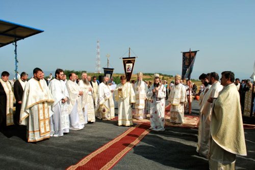 Liturghie arhierească la Godeanu, în Mehedinţi
