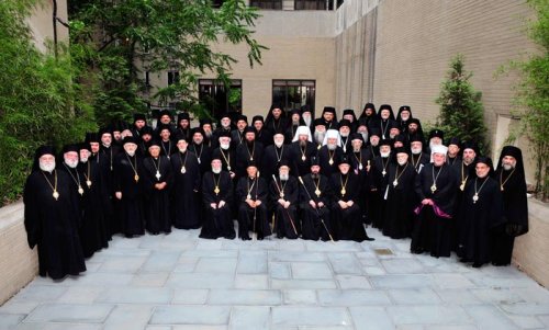 43 de episcopi s-au întrunit la Chicago