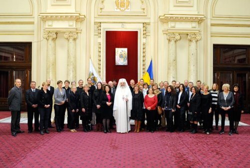 Pelerini norvegieni la Palatul Patriarhiei