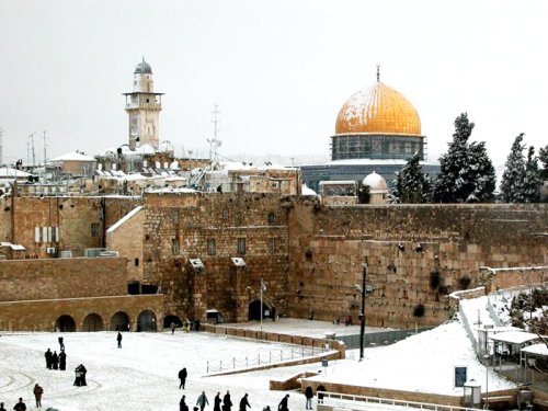 Ierusalimul acoperit de zăpadă