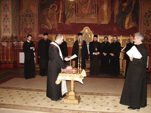 Episcopia Severinului şi Strehaiei are un nou doctor în teologie