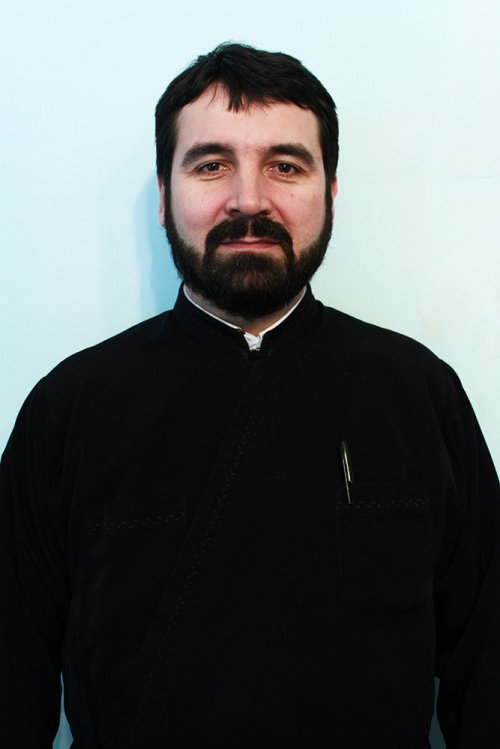Părintele Ionel Cuţuhan, noul protopop al Protopopiatului Ceahlău