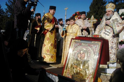 Procesiune la Roman în Duminica Ortodoxiei