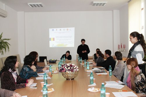 Dezbateri despre voluntariat în Mitropolia Olteniei