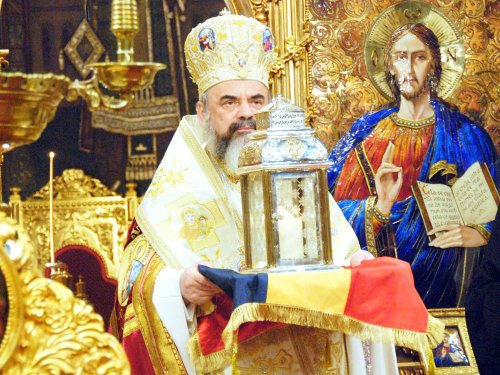 LUMINA SFÂNTĂ de la Ierusalim va fi adusă în România