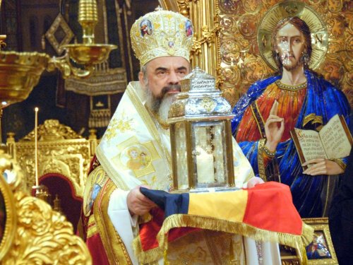 La sărbătoarea Învierii Domnului, Lumina Sfântă de la Ierusalim va fi adusă în România