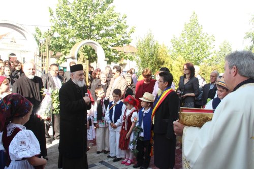 Vizite pastorale în Arhiepiscopia Aradului