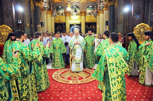 Duminica Cincizecimii la Catedrala patriarhală