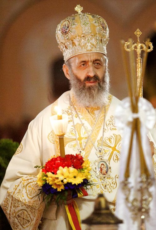 IPS Arhiepiscop Irineu, la 60 de ani