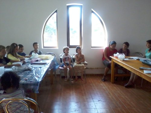 Proiect „Icoană şi rugăciune“ în Baciu 