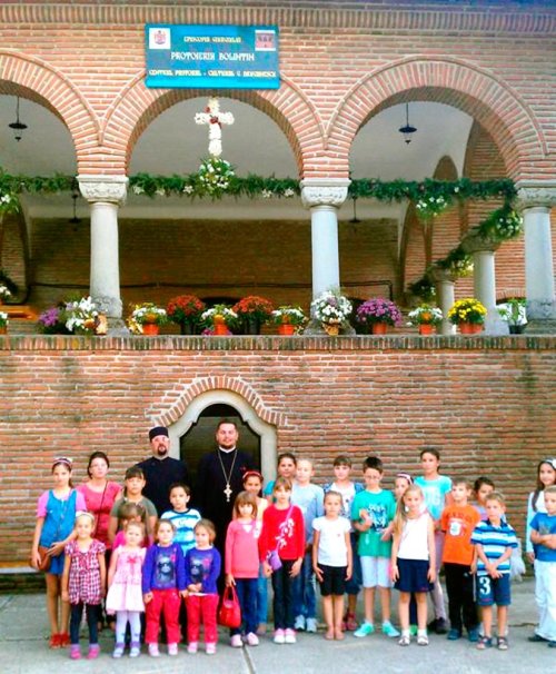 Copii din Floreşti în vizită la Centrul pastoral-cultural „Gavriil Drugănescu“