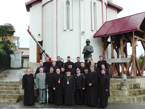 Preoţii militari din cadrul MAI s-au întrunit la Suceava
