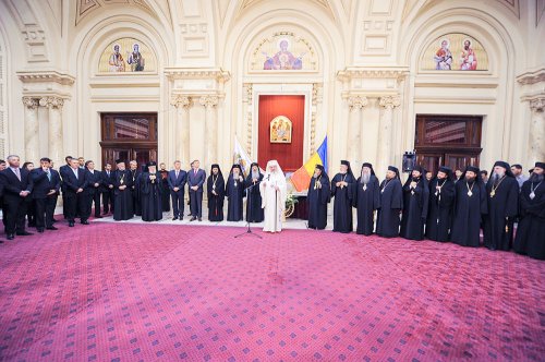 Felicitări pentru Patriarhul României