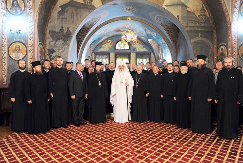 Pelerini maramureşeni primiţi de Patriarhul României