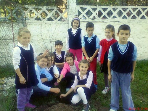 Ziua iubitorilor de mediu, la Liceul Ortodox din Oradea