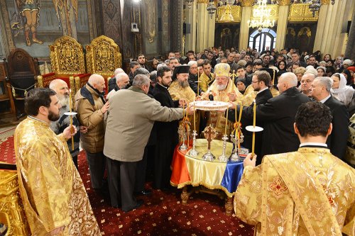 Eroii Revoluţiei din 1989 pomeniţi la Catedrala patriarhală