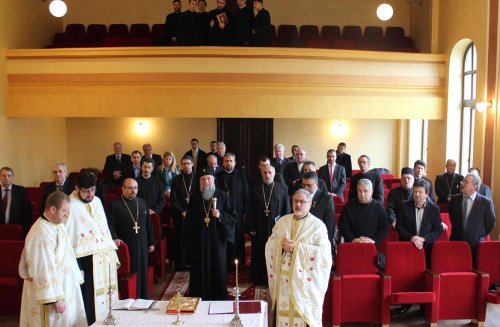 Liturghii arhiereşti la Craiova şi Blănoiu