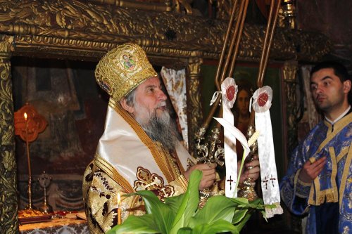 Sfinte Liturghii arhiereşti în Mitropolia Olteniei