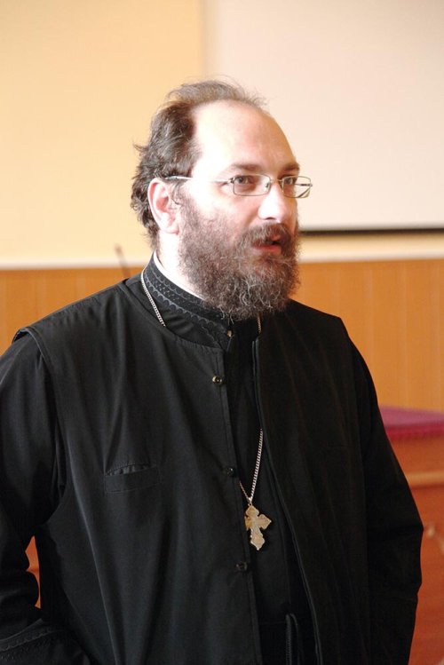 Pr. Constantin Necula, la seara duhovnicească de la Sângeorz-Băi
