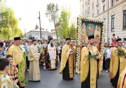 Pelerinaj ortodox de Florii la Bucureşti