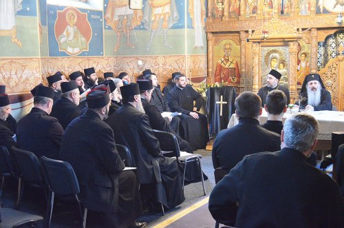 Protopopiatul Darabani în conferinţă preoţească semestrială