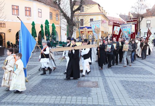 Sărbătoarea Floriilor în Arhiepiscopia Sibiului