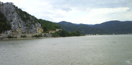 Dunărea are „mai mult plastic decât peşte“