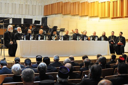 Întâlnirea tuturor clericilor prahoveni la Ploieşti