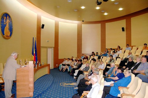 Lansare de carte la filiala din Timişoara a Academiei Române