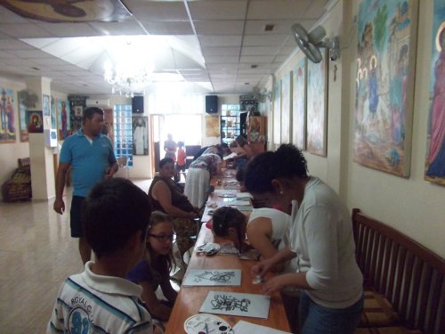 Atelier de pictură în parohia românească din Roquetas de Mar
