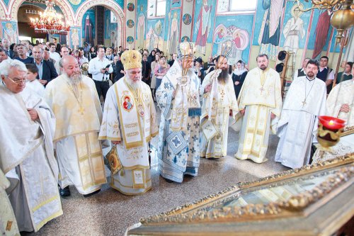 Slujbe arhiereşti, sfinţiri şi binecuvântări în Transilvania