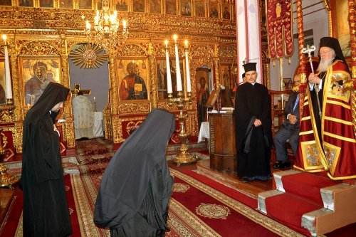 Sărbătoare pentru românii ortodocşi din Istanbul
