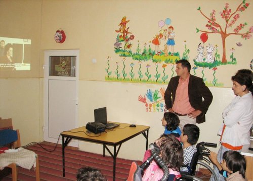 Activitate cu copiii de la Complexul „Prichindelul“